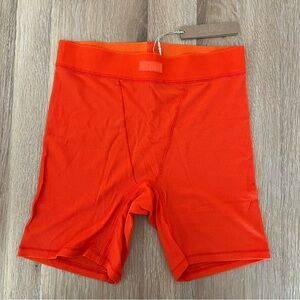SKIMS SOFT LOUNGE BOXER FIRE XS